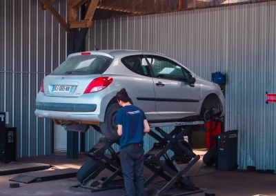 Even-auto-Lesneven-réparation-entretien-véhicule-drone-corporate garage pneu