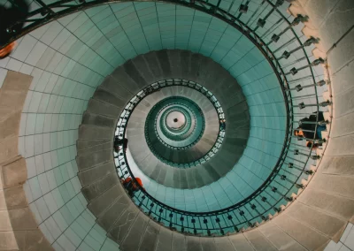 grande maree phare spirale photos interieur